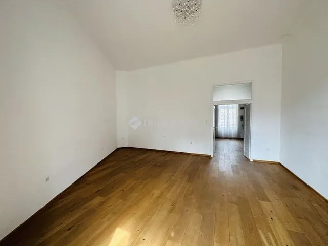 Eladó lakás Budapest VIII. kerület, Józsefváros 87 nm