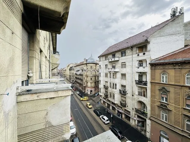 Eladó lakás Budapest VIII. kerület, Józsefváros 87 nm