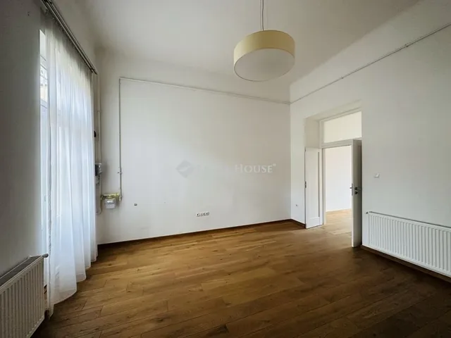 Eladó lakás Budapest VIII. kerület, Józsefváros 87 nm