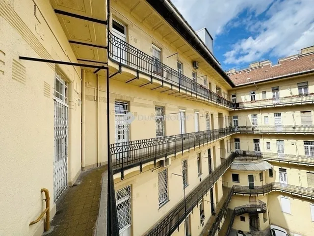 Eladó lakás Budapest VIII. kerület, Józsefváros 87 nm