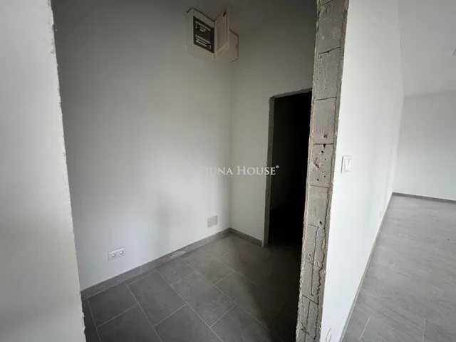 Eladó kereskedelmi és ipari ingatlan Budapest VIII. kerület, Józsefváros 58 nm