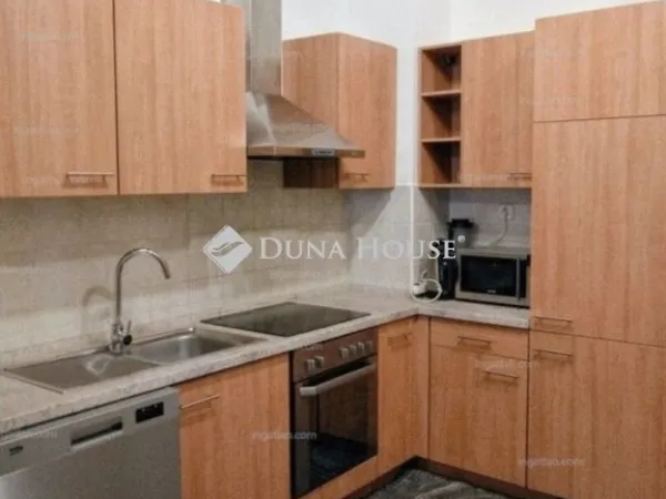 Eladó lakás Budapest VII. kerület 68 nm