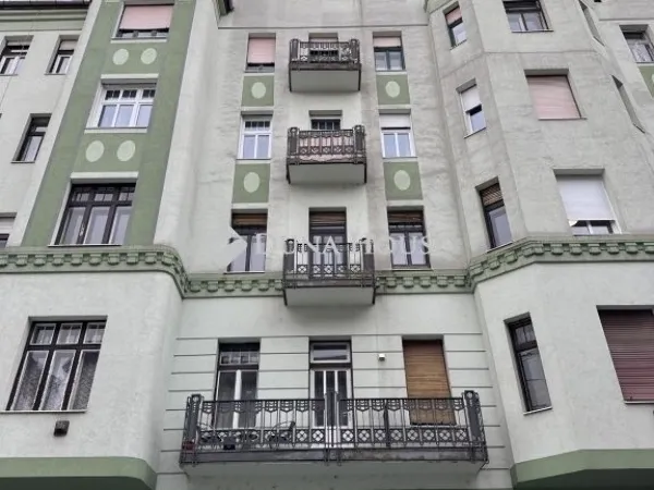 Eladó lakás Budapest VIII. kerület, Corvin negyed 73 nm