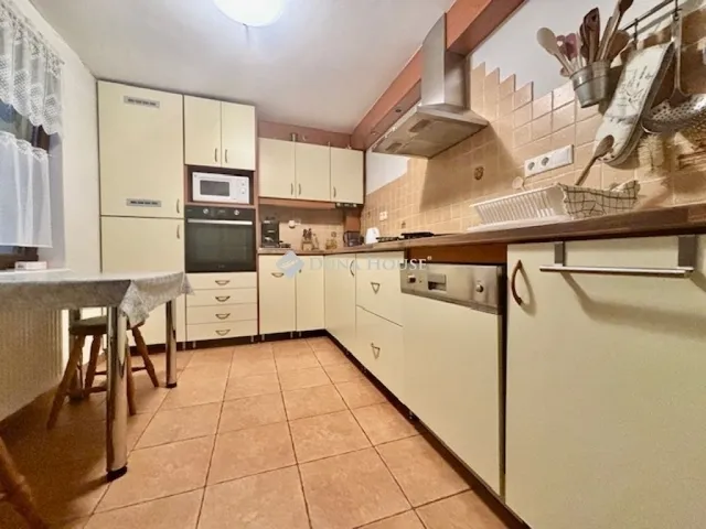 Eladó ház Budapest XVIII. kerület 165 nm