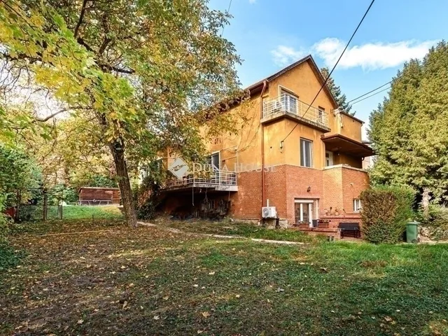 Eladó lakás Budapest XII. kerület, Orbánhegy 74 nm