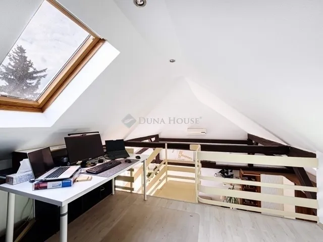 Eladó lakás Budapest XII. kerület, Orbánhegy 74 nm