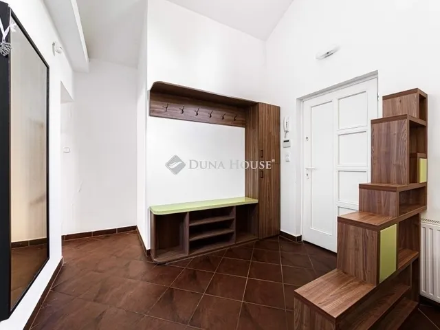 Eladó lakás Budapest XII. kerület, Orbánhegy 74 nm