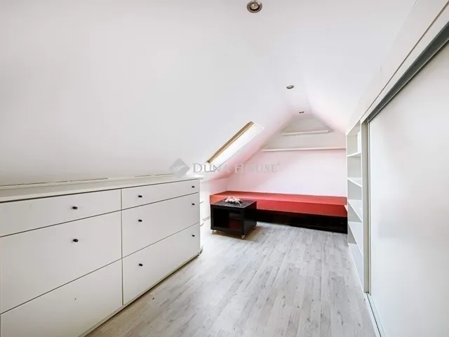 Eladó lakás Budapest XII. kerület, Orbánhegy 74 nm