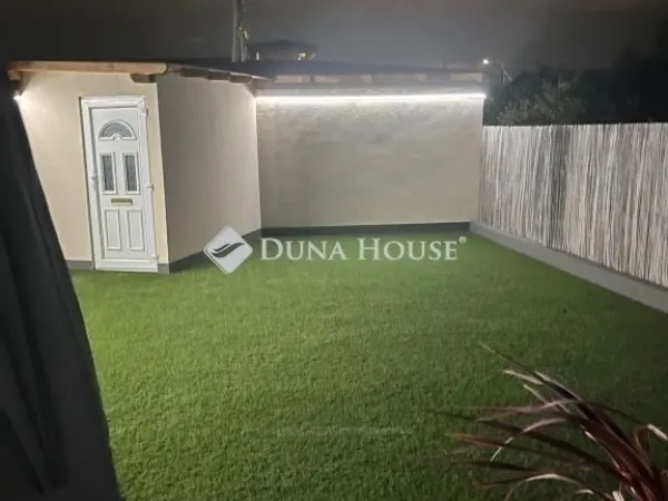 Eladó ház Budapest XVI. kerület 86 nm