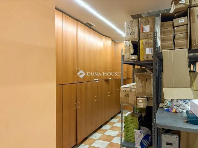 Eladó kereskedelmi és ipari ingatlan Budapest XIII. kerület 276 nm