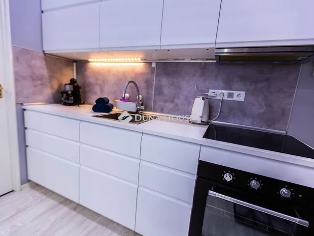 Eladó lakás Budapest VI. kerület 90 nm