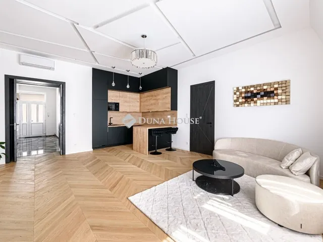 Eladó lakás Budapest V. kerület, Belváros 86 nm