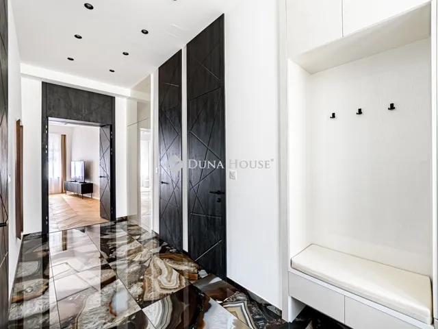 Eladó lakás Budapest V. kerület, Belváros 86 nm