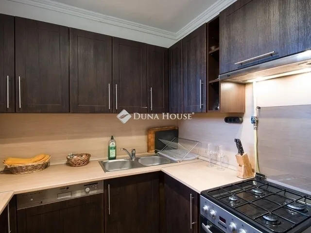 Eladó lakás Budapest X. kerület 74 nm