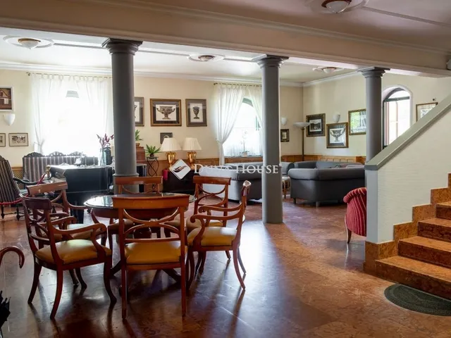 Eladó kereskedelmi és ipari ingatlan Monor 2016 nm