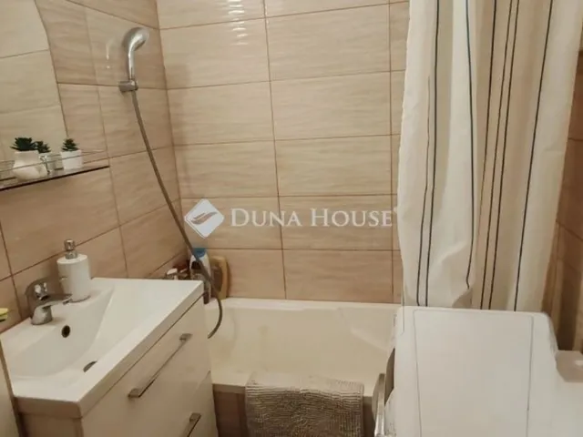 Eladó lakás Budapest XV. kerület, Újpalota 35 nm