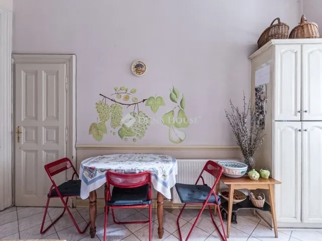 Eladó lakás Budapest VI. kerület, Nagykörúton belüli terület 80 nm