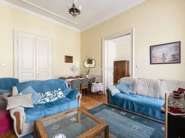 Eladó lakás Budapest VI. kerület, Nagykörúton belüli terület 80 nm