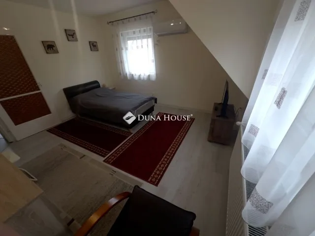 Eladó ház Budapest XX. kerület 198 nm