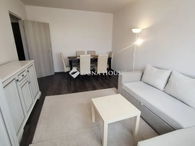 Eladó lakás Budapest XV. kerület 35 nm