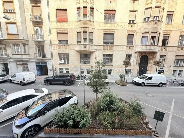 Eladó lakás Budapest XIII. kerület 108 nm