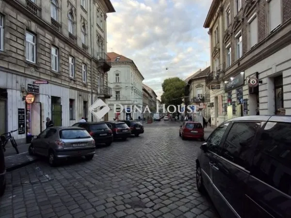 Eladó kereskedelmi és ipari ingatlan Budapest VII. kerület 52 nm