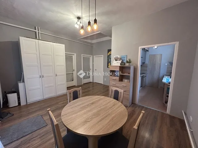 Eladó ház Nyáregyháza 74 nm