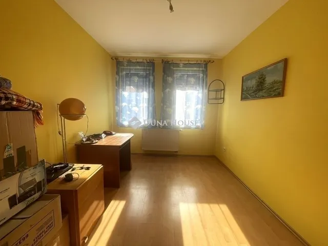 Eladó lakás Szeged 64 nm