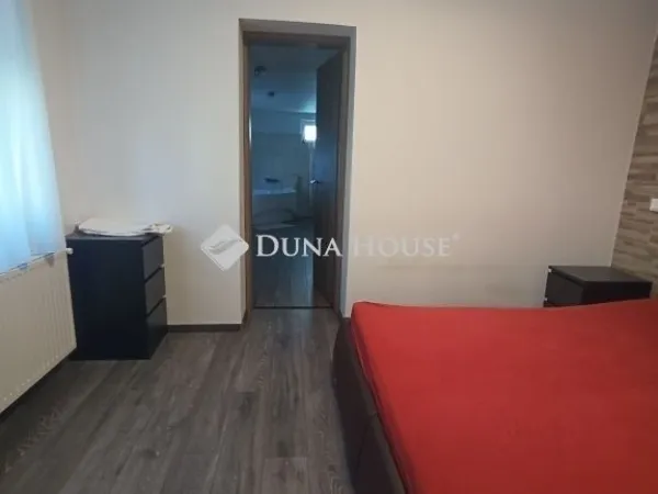 Eladó ház Budapest XVIII. kerület 90 nm