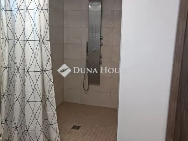 Eladó ház Budapest XVIII. kerület 90 nm