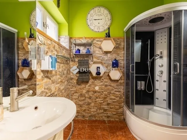 Eladó ház Budapest XVIII. kerület 117 nm