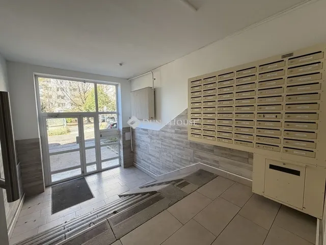 Eladó lakás Budapest XXI. kerület 53 nm