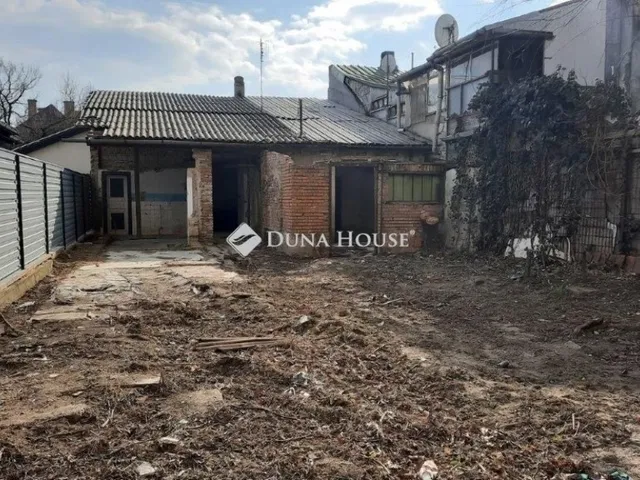 Eladó telek Budapest X. kerület 531 nm