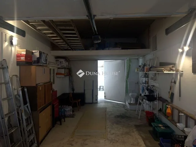 Eladó ház Budapest XX. kerület 198 nm