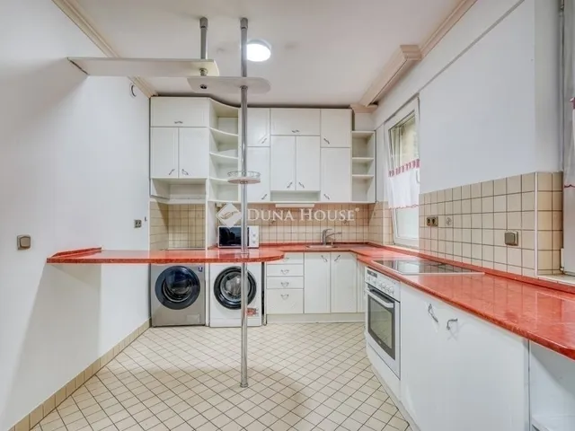 Eladó lakás Budapest X. kerület 90 nm