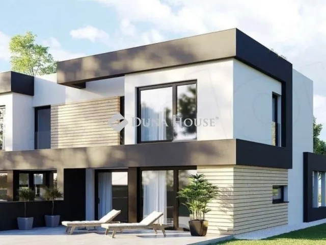 Eladó ház Csomád 109 nm