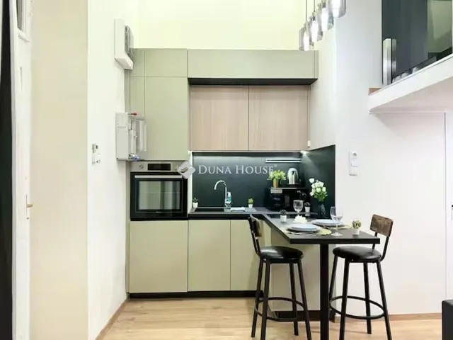 Eladó lakás Budapest VI. kerület 25 nm