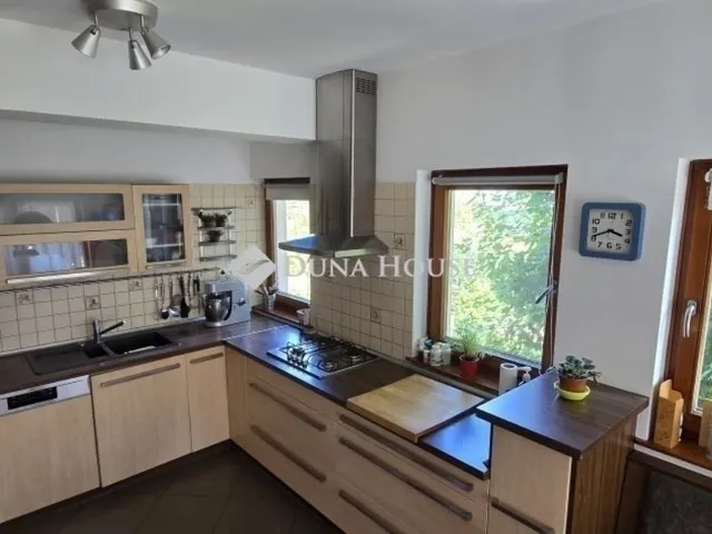 Eladó ház Diósd 163 nm