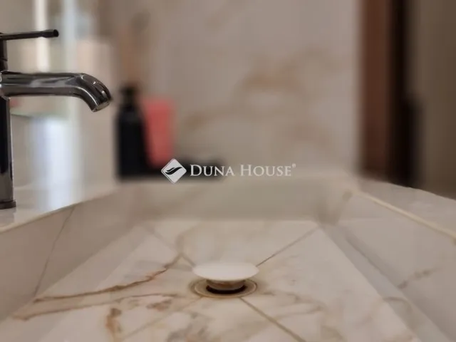 Eladó lakás Budapest V. kerület, Belváros 82 nm