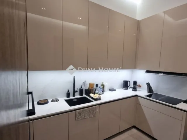 Eladó lakás Budapest V. kerület, Belváros 82 nm