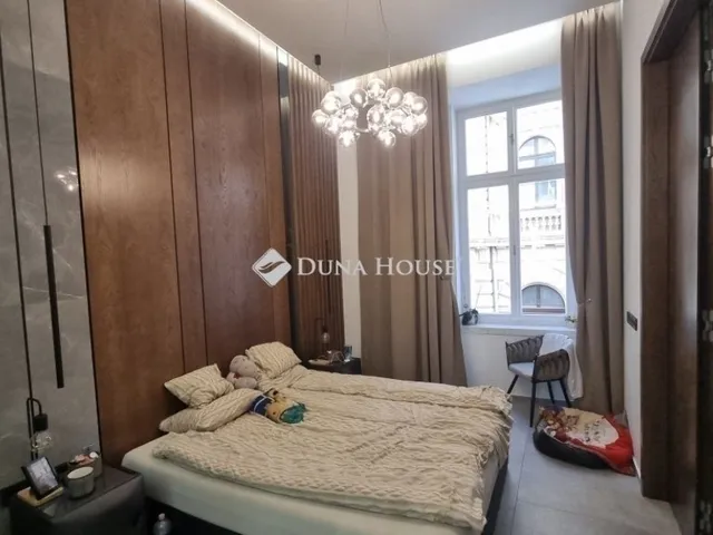 Eladó lakás Budapest V. kerület, Belváros 82 nm