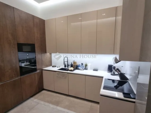 Eladó lakás Budapest V. kerület, Belváros 82 nm