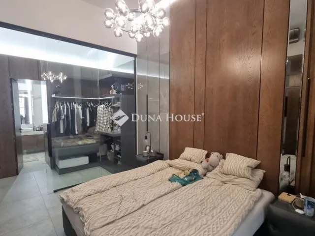 Eladó lakás Budapest V. kerület, Belváros 82 nm