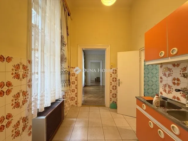 Eladó lakás Budapest VI. kerület 51 nm