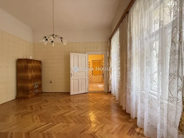 Eladó lakás Budapest VI. kerület 51 nm