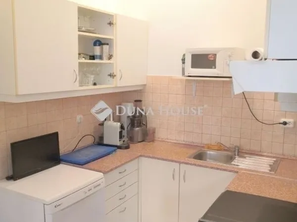 Eladó lakás Budapest VI. kerület, Diplomatanegyed 72 nm