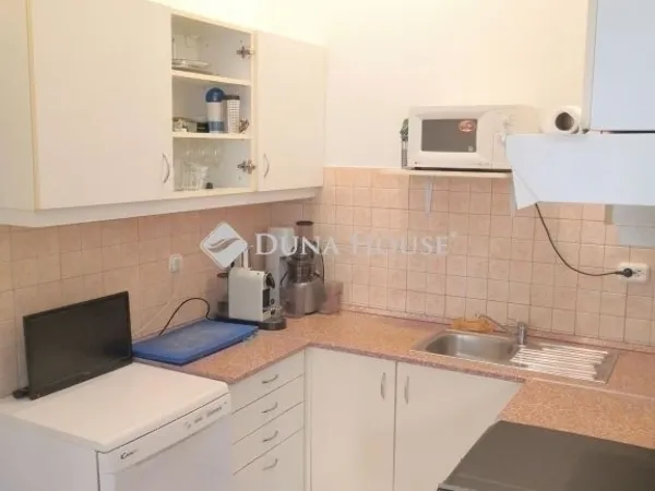 Eladó lakás Budapest VI. kerület, Diplomatanegyed 72 nm