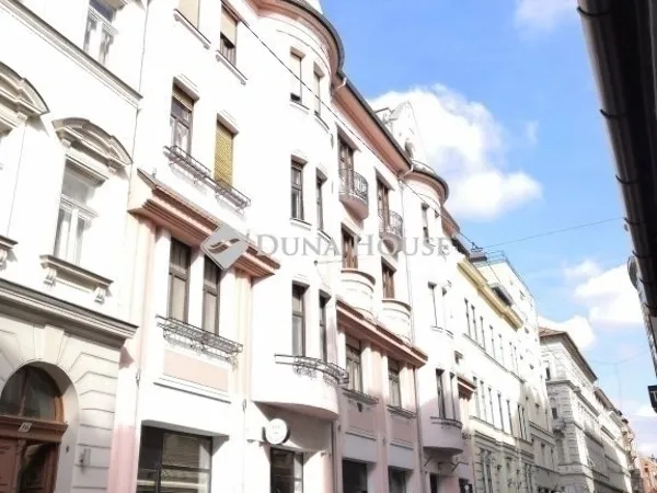 Eladó lakás Budapest VI. kerület, Diplomatanegyed 72 nm