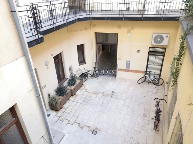 Eladó lakás Budapest VI. kerület, Diplomatanegyed 72 nm