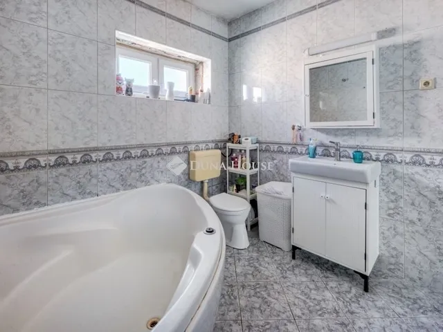 Eladó ház Göd 349 nm